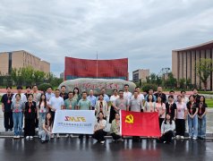 立脚根本科研畅谈科研报国的青年实践径